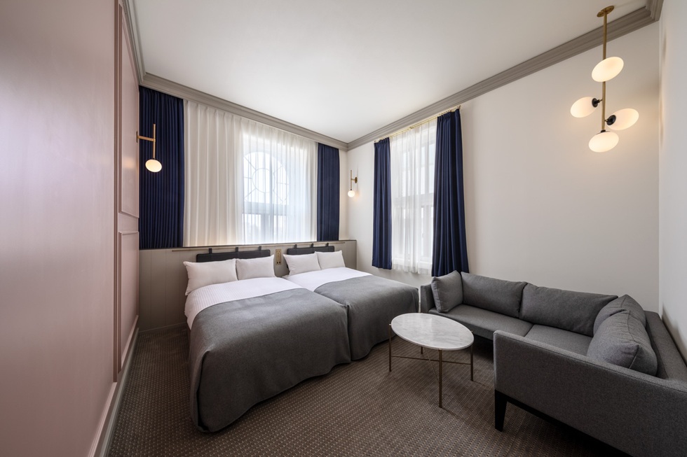 セミダブルベッドを2台配したスーペリアツイン