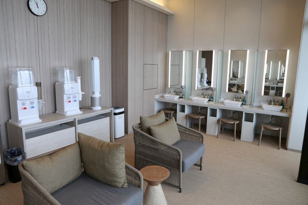 女性用パウダールーム