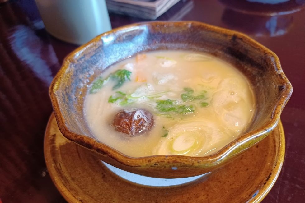 赤沢迎賓館_朝食海宝汁