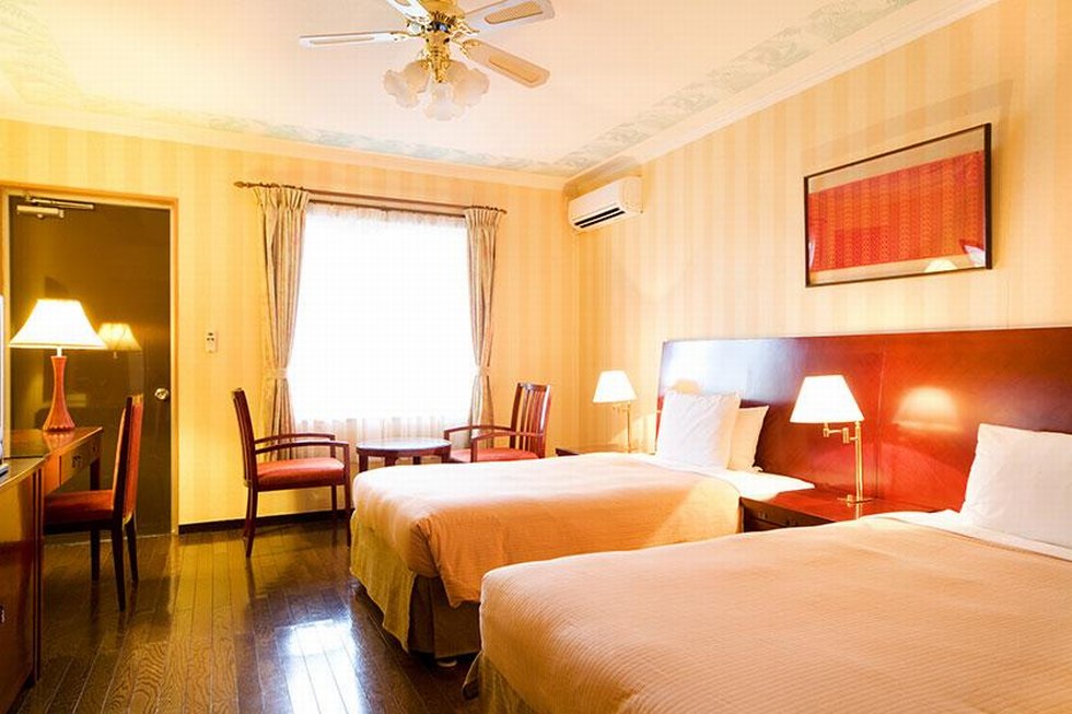 ガーデンツイン_R7104_R7105