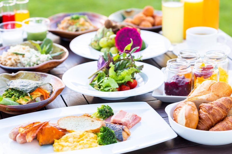 オクマ プライベートビーチ & リゾートのブレックファストビュッフェ