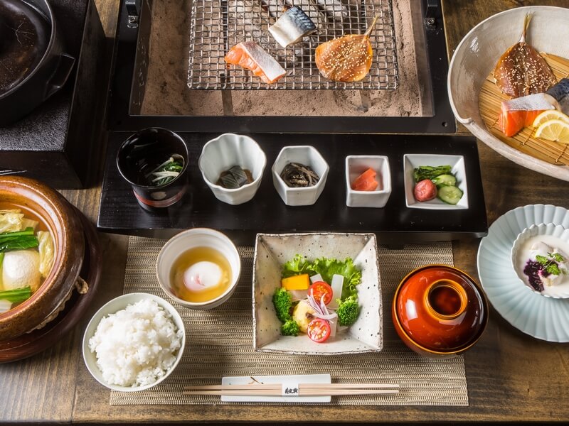 朝から豊かな気持ちになれる種類豊富な朝食