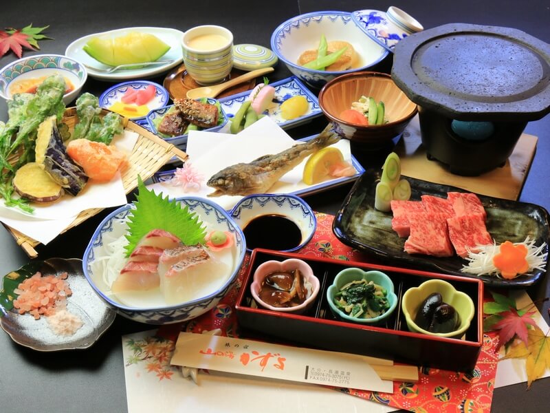 山の湯　かずよ　夕食