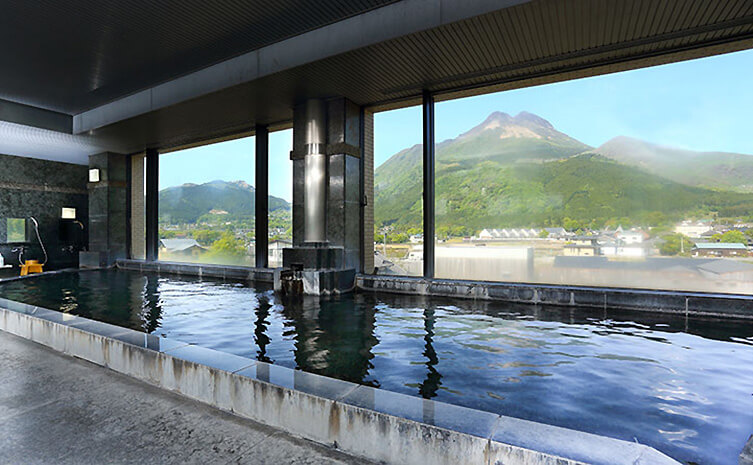 //www.tabirai.net/hotel/oita/cms_yadokurabe/yufuin-indoor/img/shuhokan_1.jpg