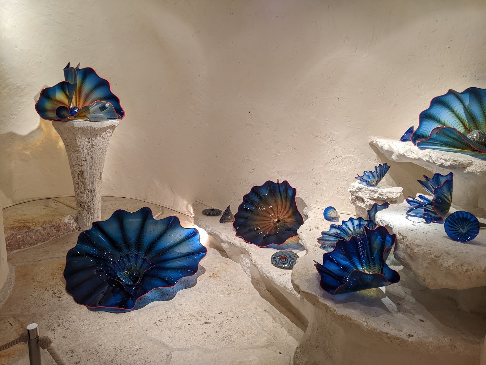 箱根ガラスの森美術館作品