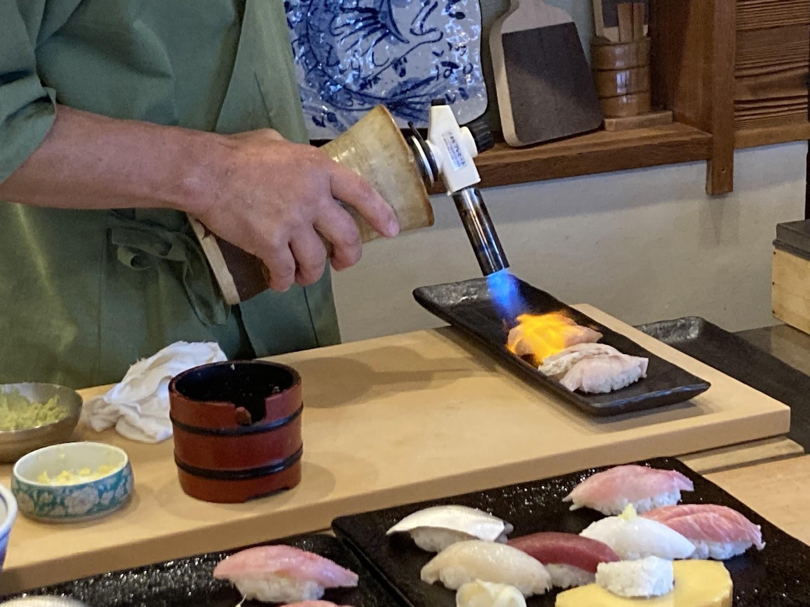 治ろうや鮨処4