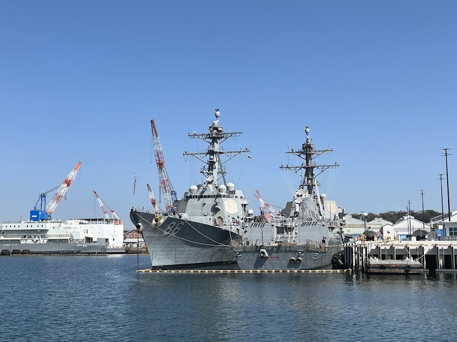 YOKOSUKA軍港めぐり