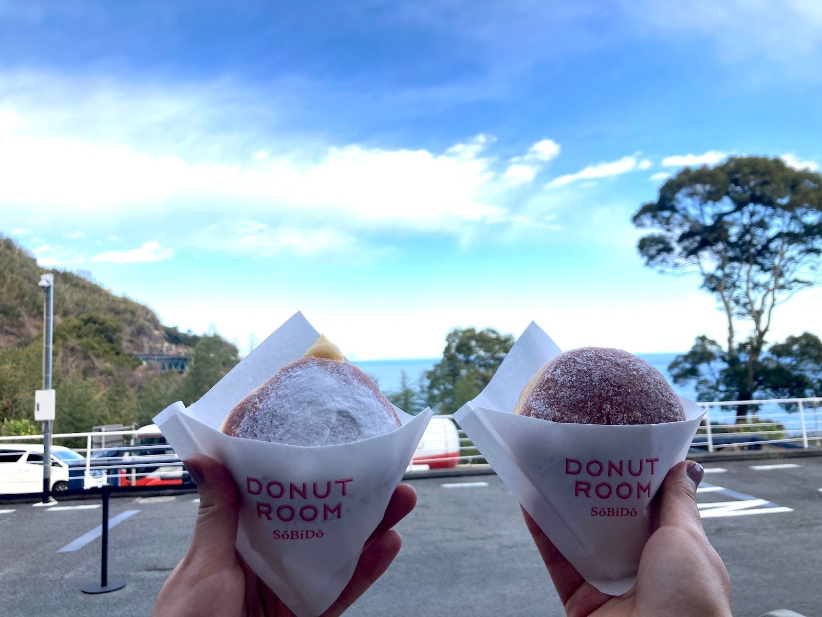 DONUT ROOM