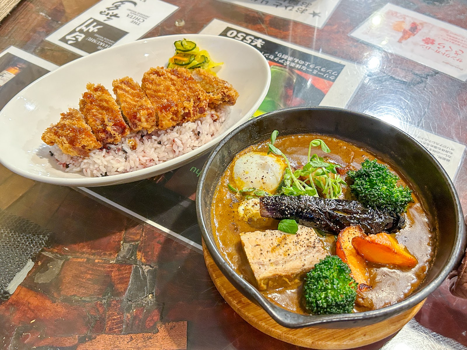 「箱根かれー心」種類豊富なスパイスとゴロっと大きい具材が嬉しいカレー