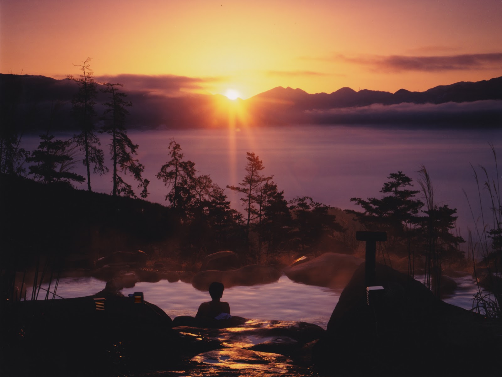 ほったらかし温泉のあっちの湯