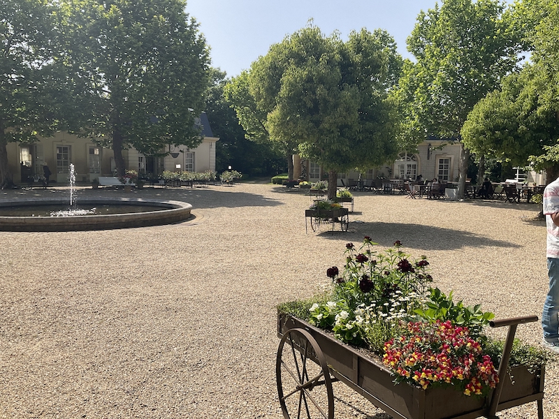 バガテル公園_フランス広場