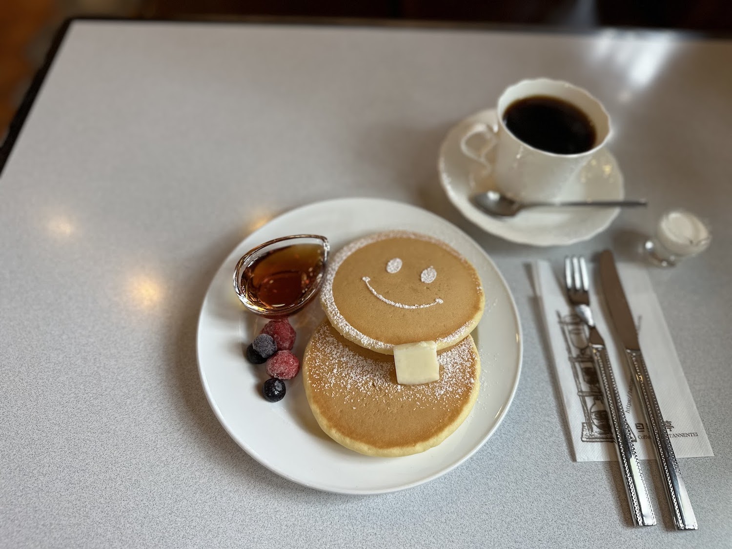 珈琲館旦念亭ホットケーキ