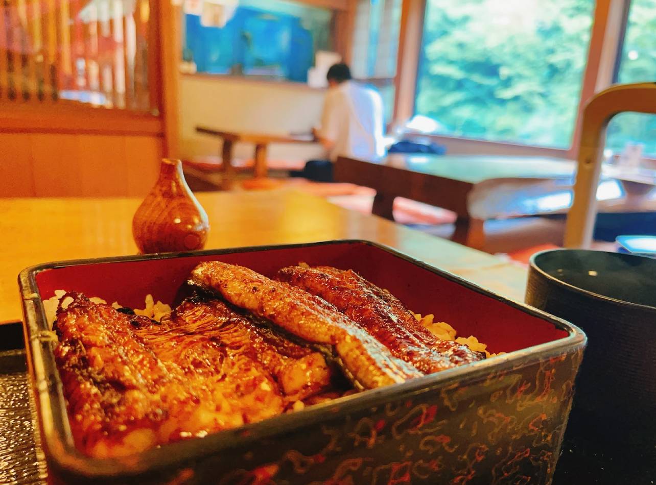 四万温泉くれないうな重