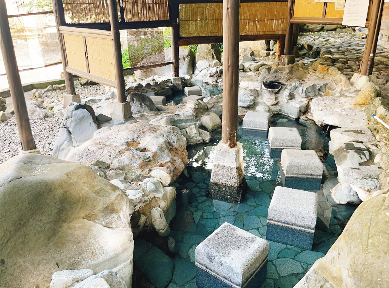 四万川山口足湯