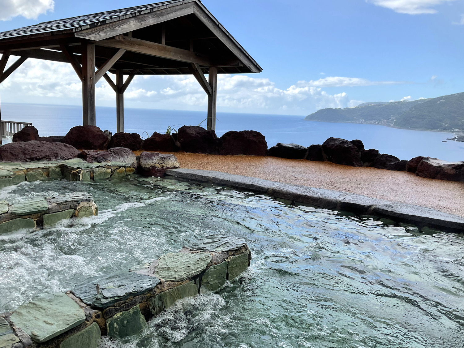 赤沢日帰り温泉館