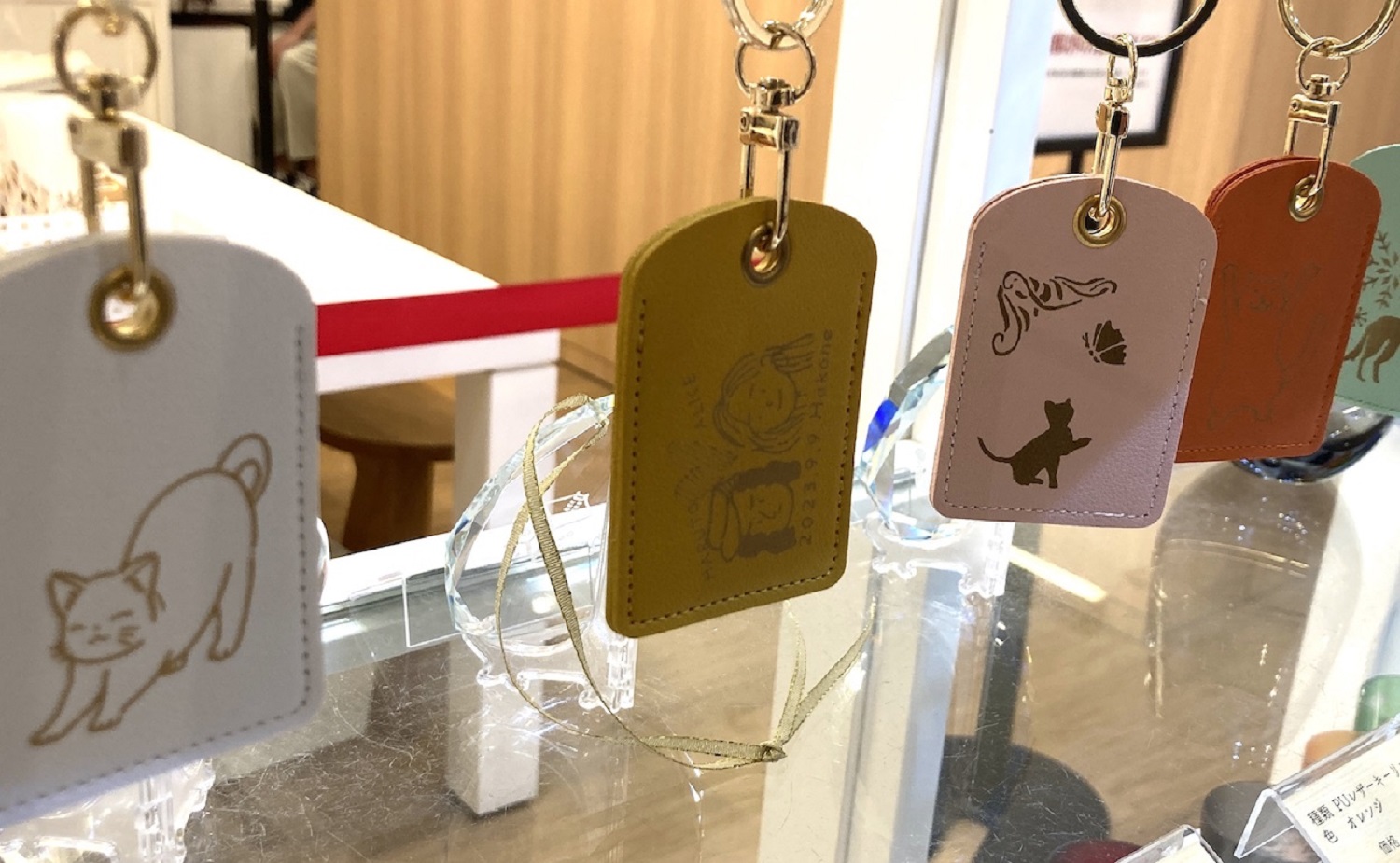 箱根クラフトハウスレザー彫刻