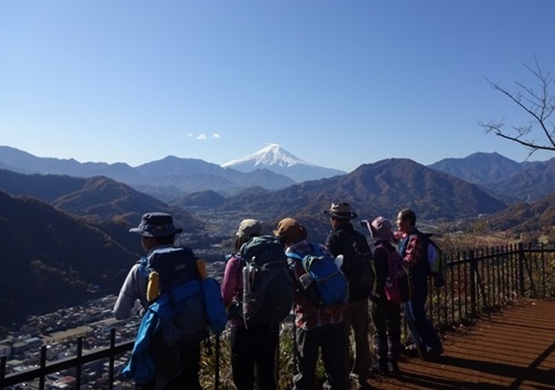 岩殿山