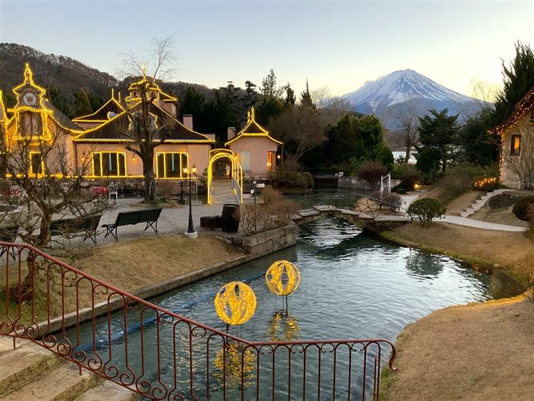 河口湖 音楽と森の美術館