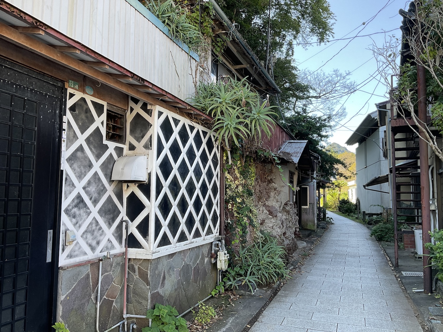 ペリーロード　寂れた一角
