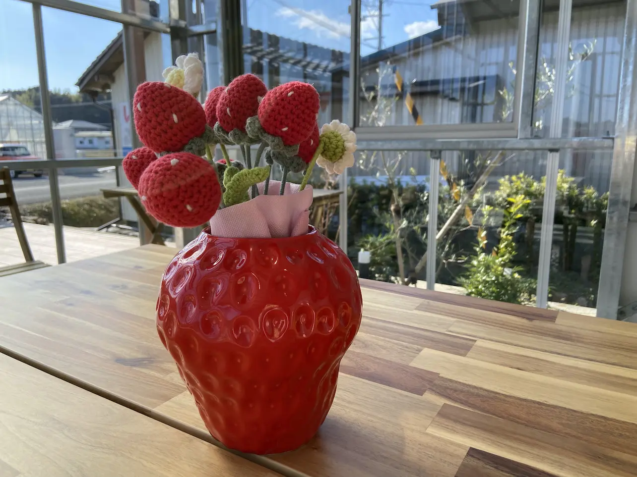 苺農園が営む話題のジェラート店！掛川「いちごてらす」でこだわりの苺