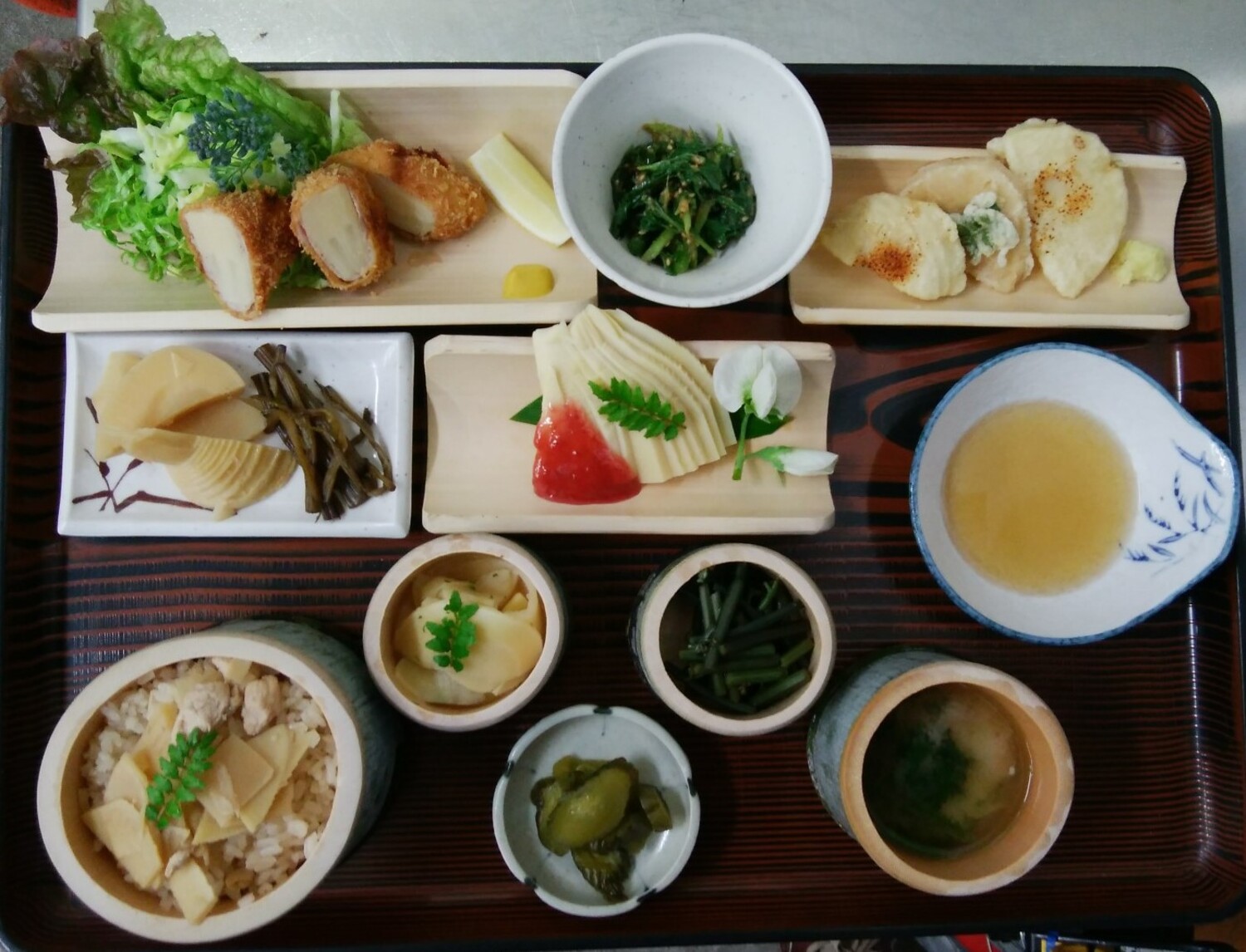 一条竹の子村＿料理