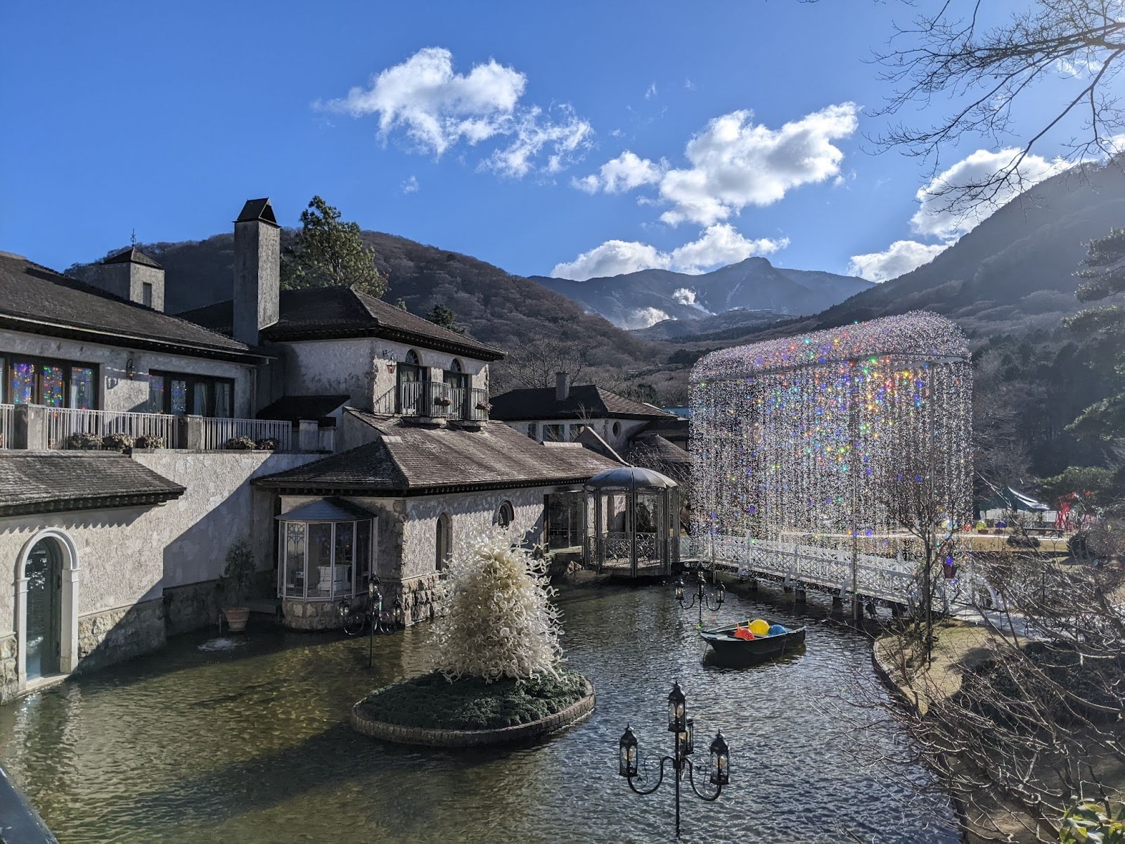 箱根ガラスの森美術館