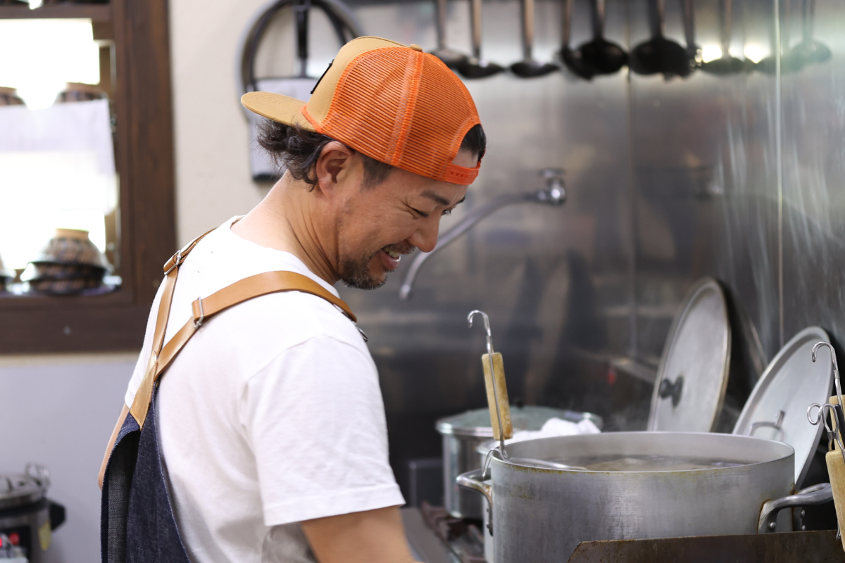 帆掛きそば_沖縄_店主