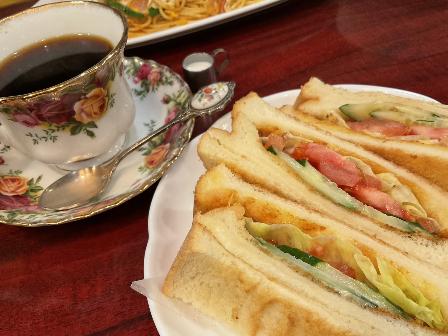 伊東　ヤマモトコーヒー　サンドイッチ