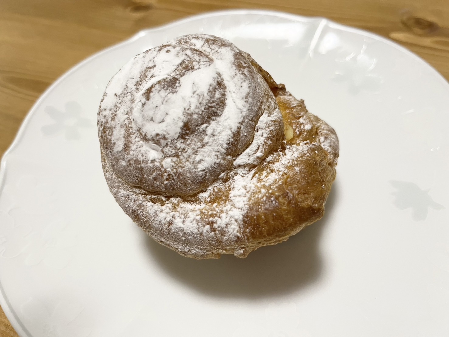 鵠沼シュークリーム