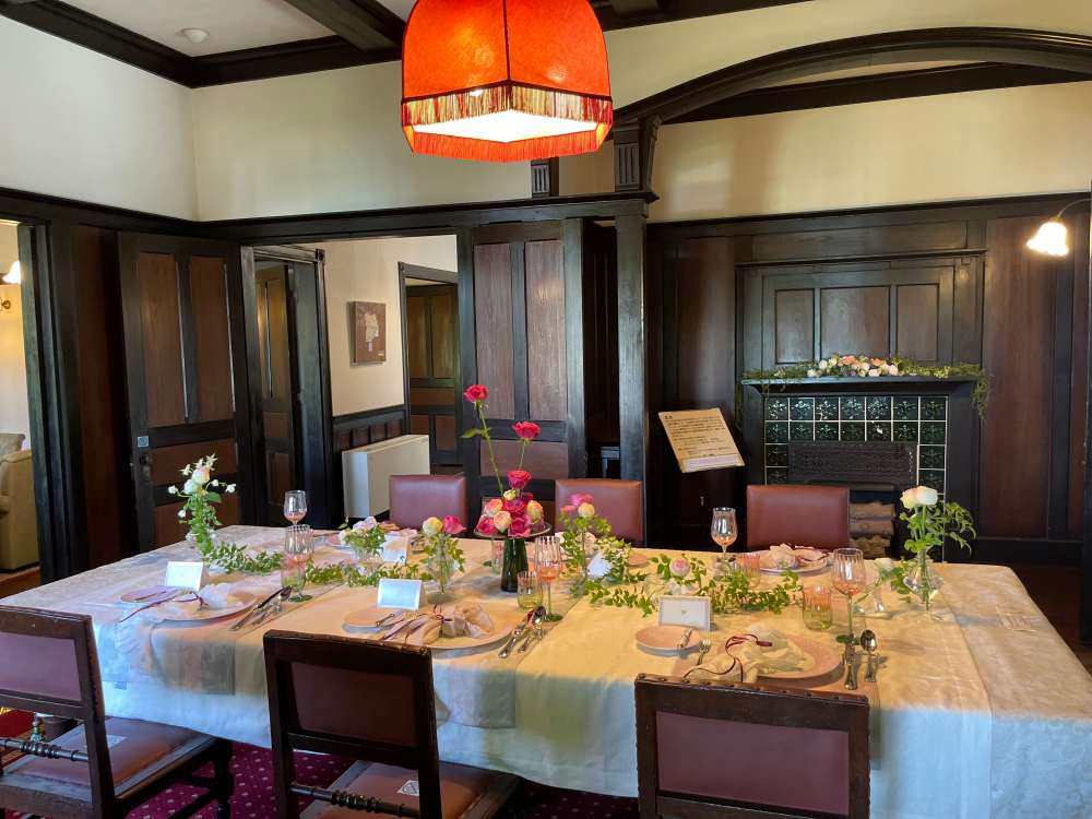 山手イタリア山庭園外交官の家 食堂