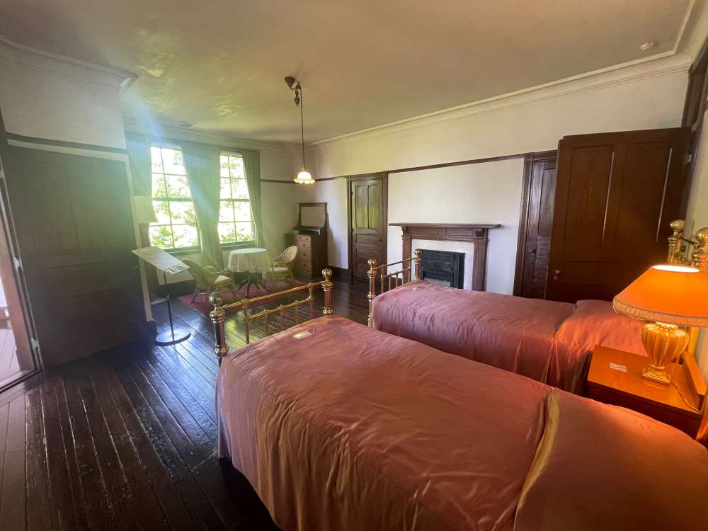 山手イタリア山庭園 外交官の家 主寝室