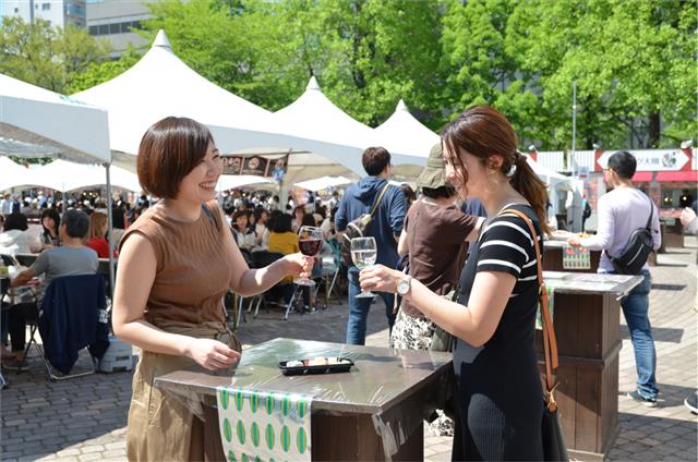 さっぽろライラックまつり大通会場