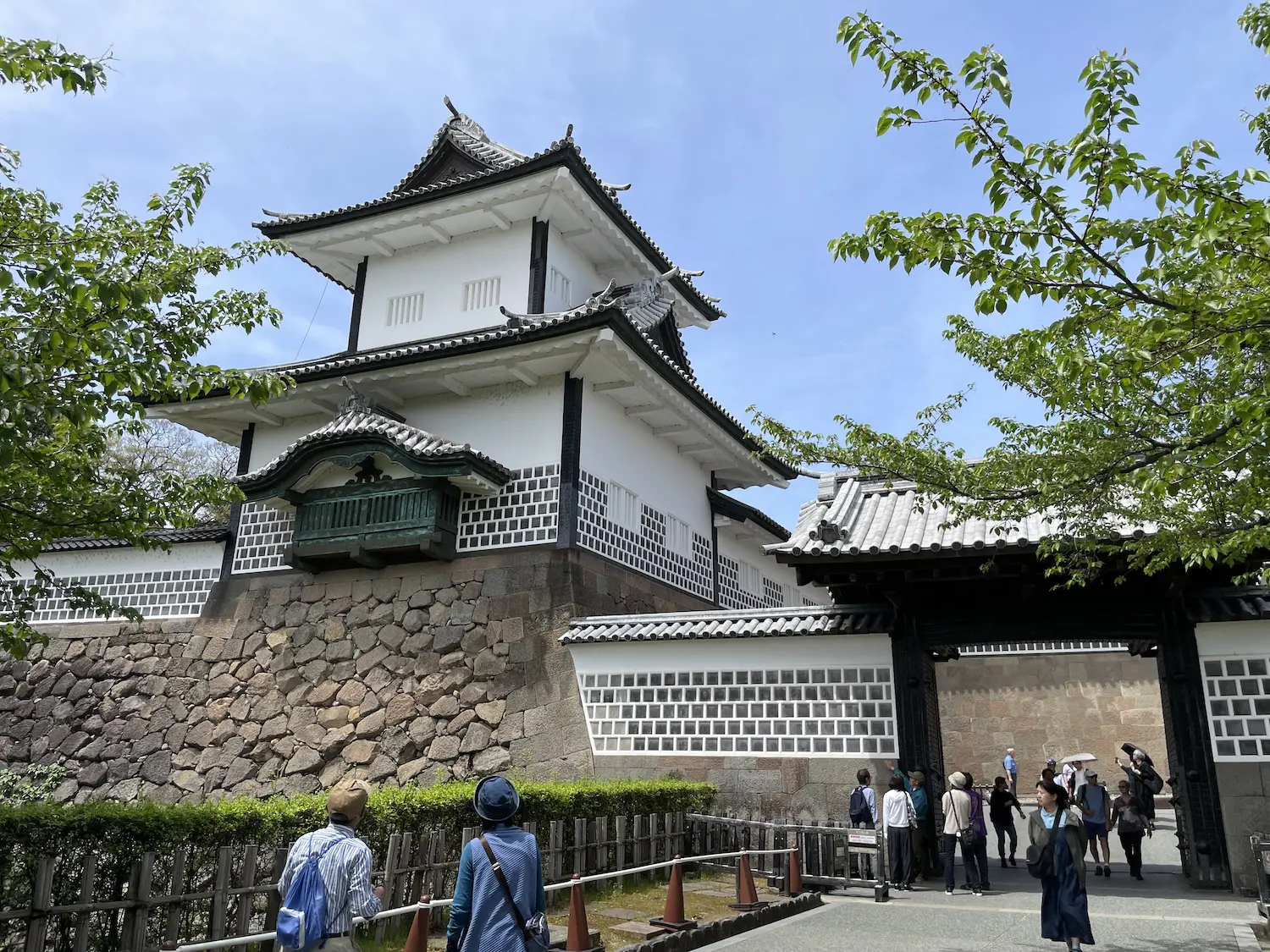 加賀百万石の歴史・文化を感じよう！「金沢城公園」と「兼六園」の歩き