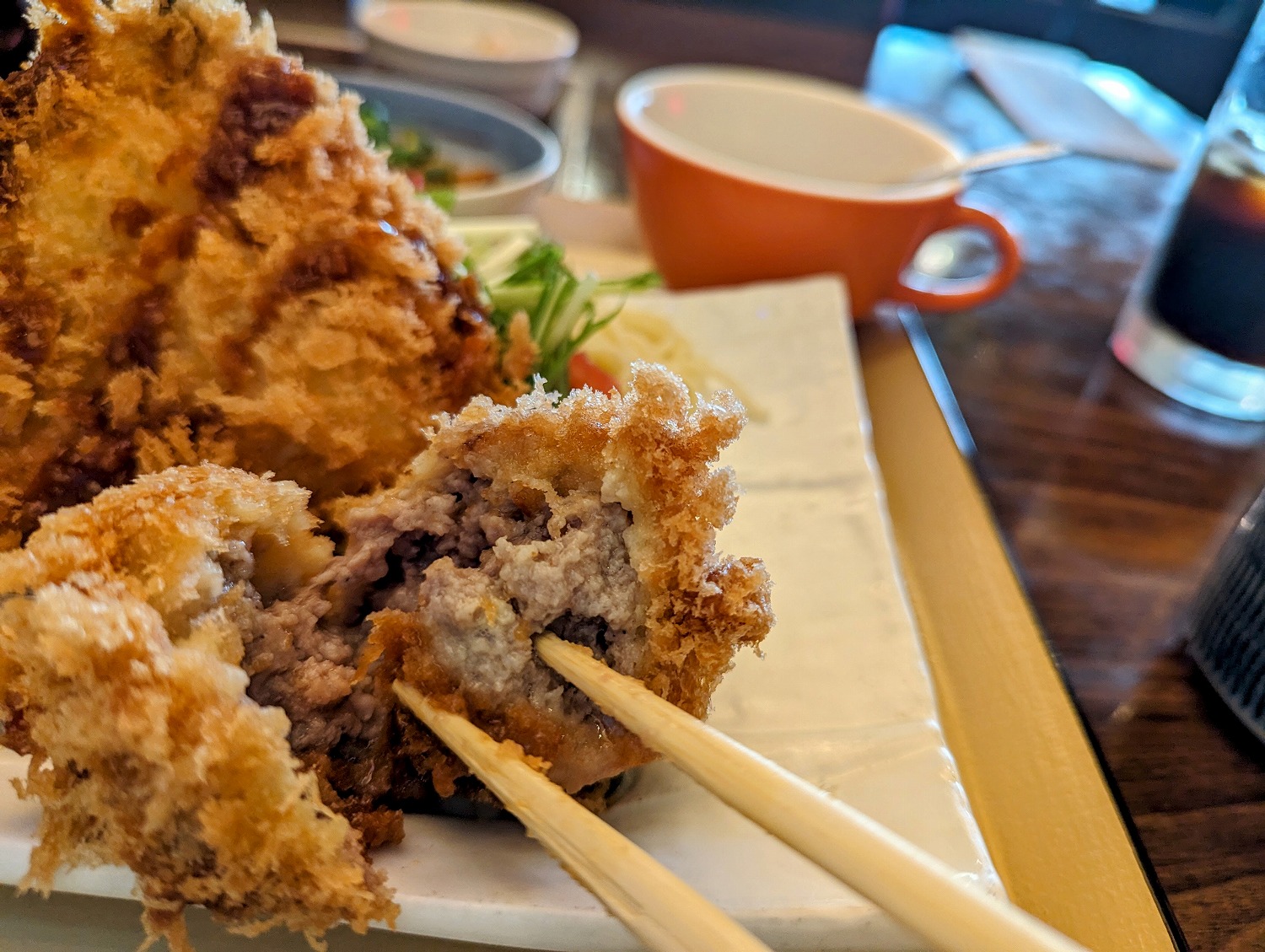 なんどき牧場　茅ヶ崎メンチ