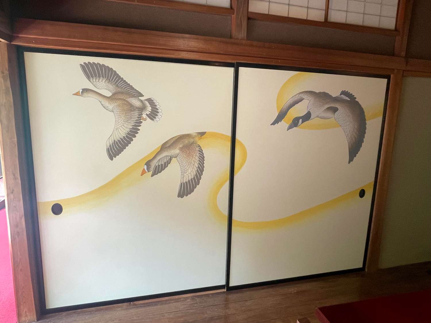 清閑亭ふすまえ