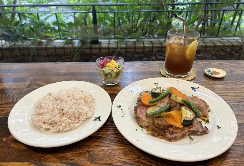 すずの木カフェ