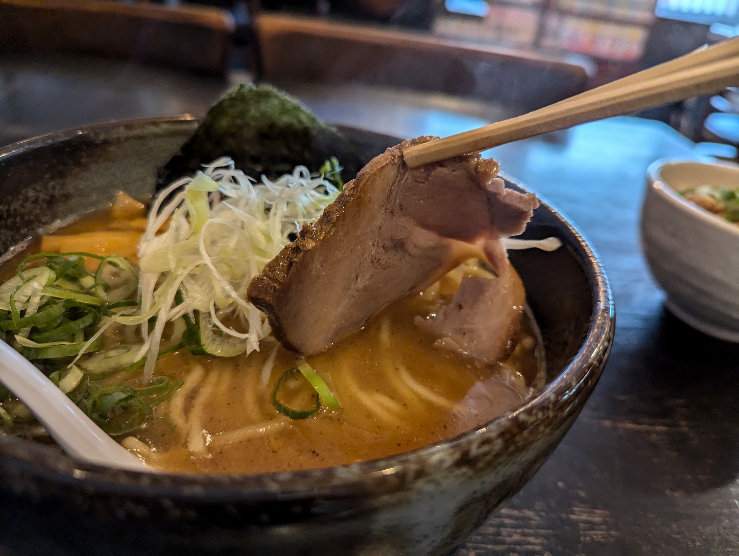 麺や鐙　チャーシュー