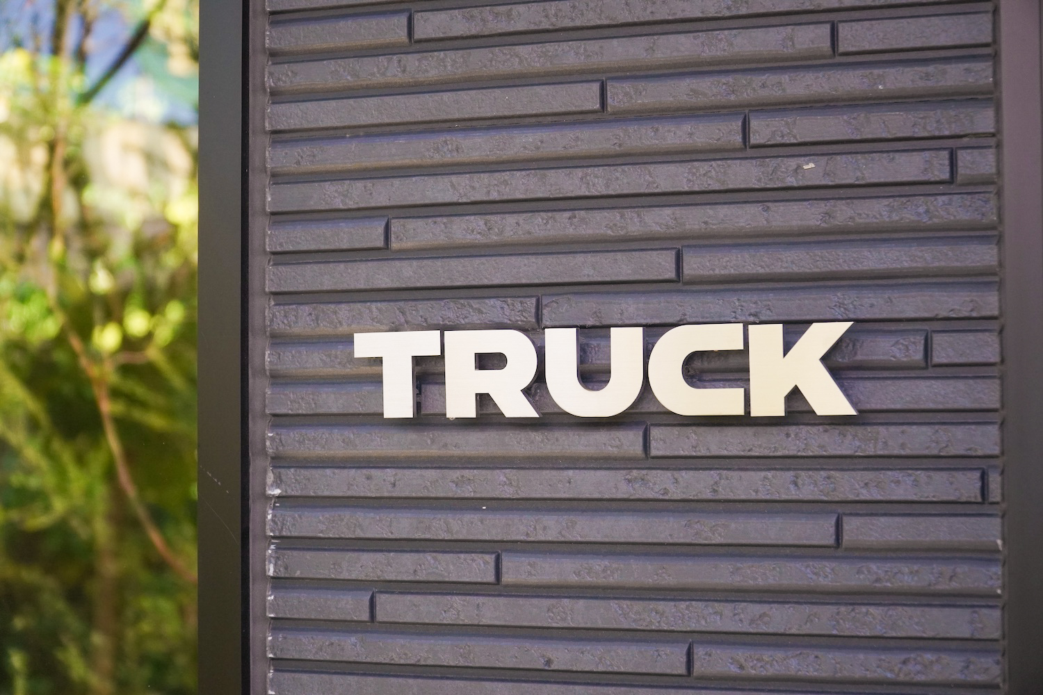 TRUCK1