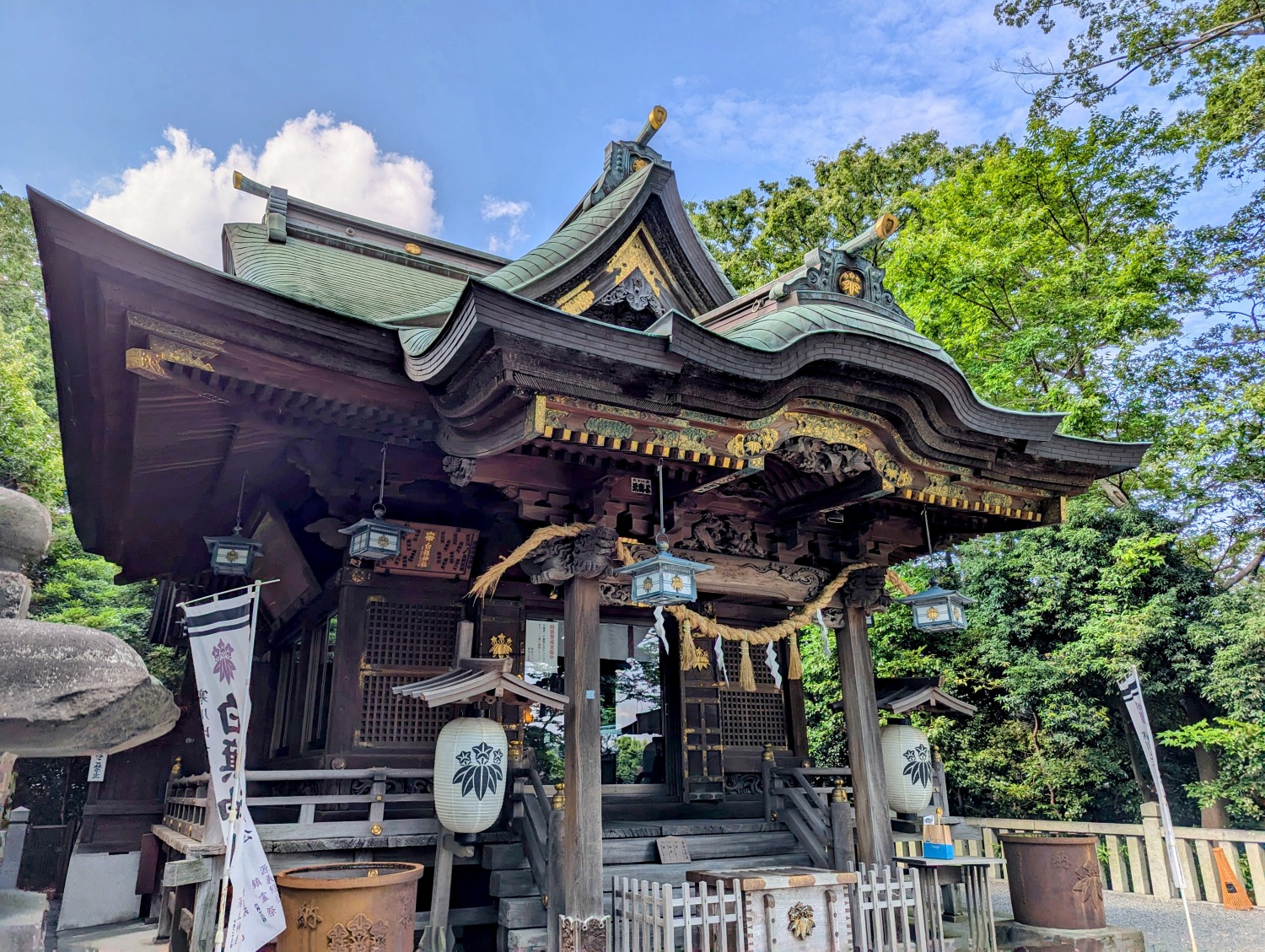白旗神社　本殿１