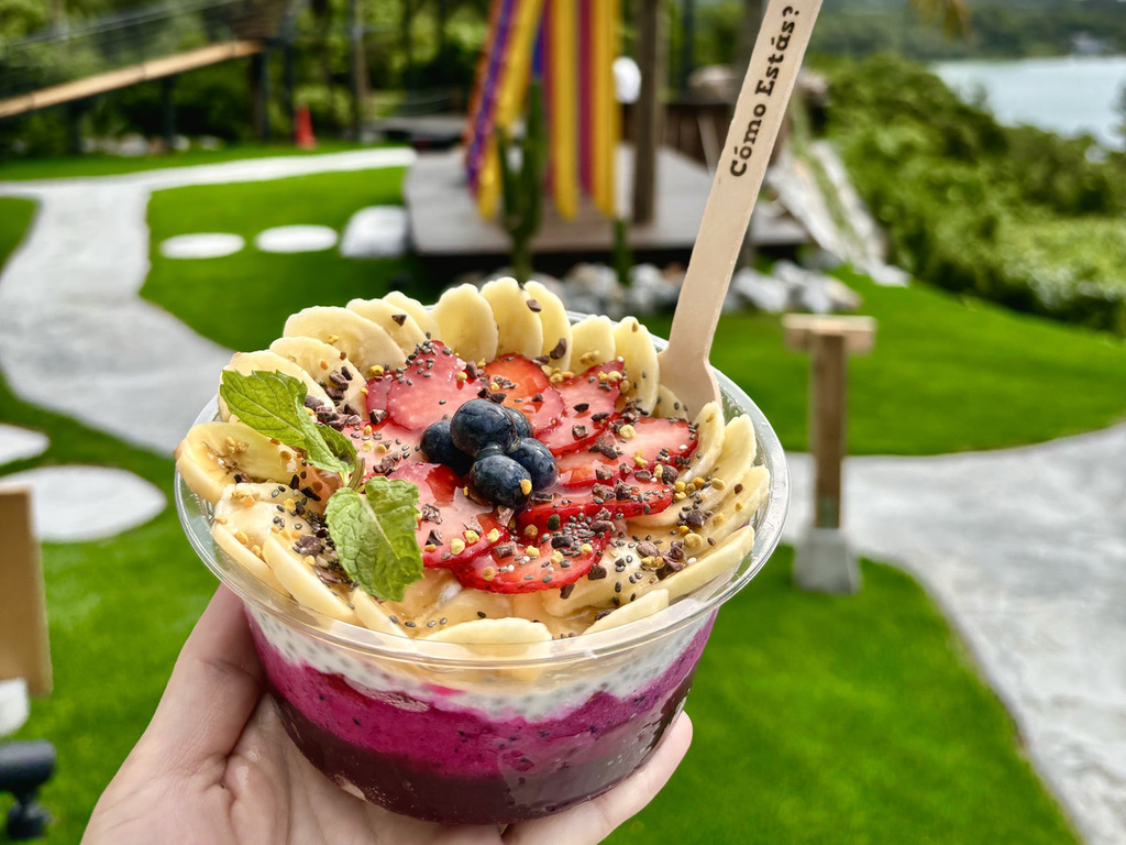 アサイーボウル