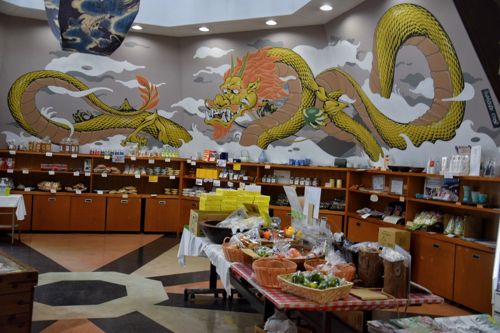 道の駅上州おにし_売店