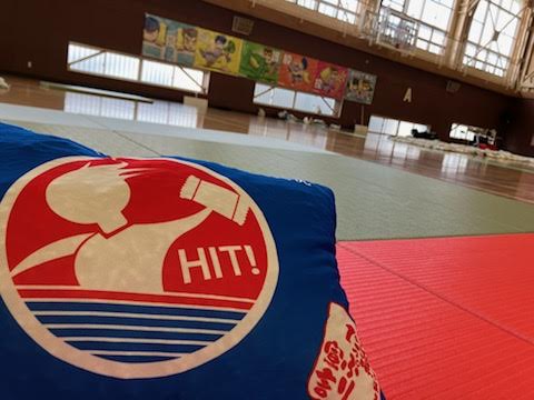 全日本まくら投げ大会