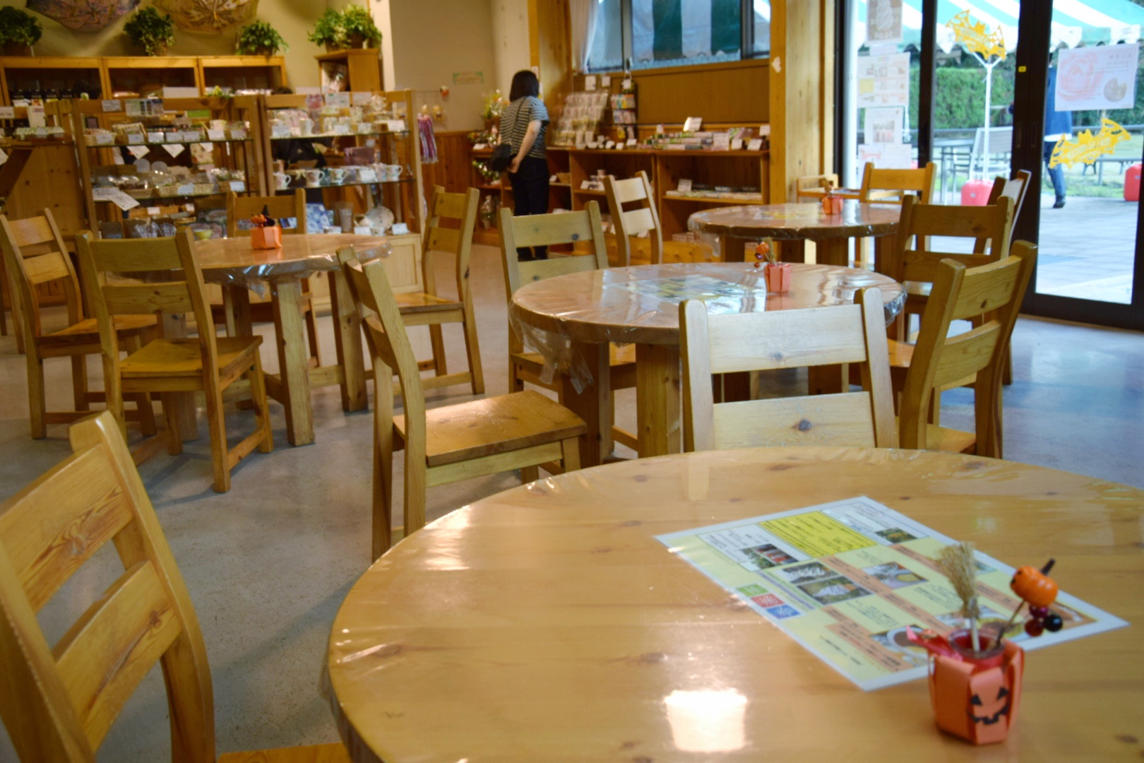 みかもハーブ園_店内席