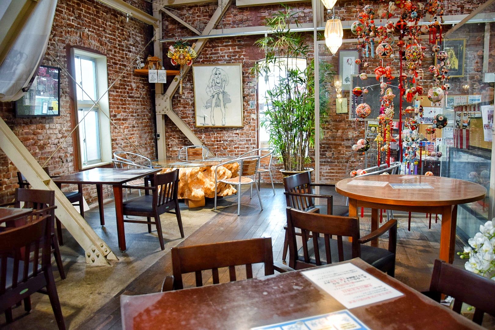 ベーカリーカフェ レンガ_店内
