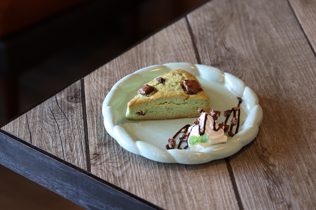 店内では、かわいくお皿に盛り付けて提供してくれます