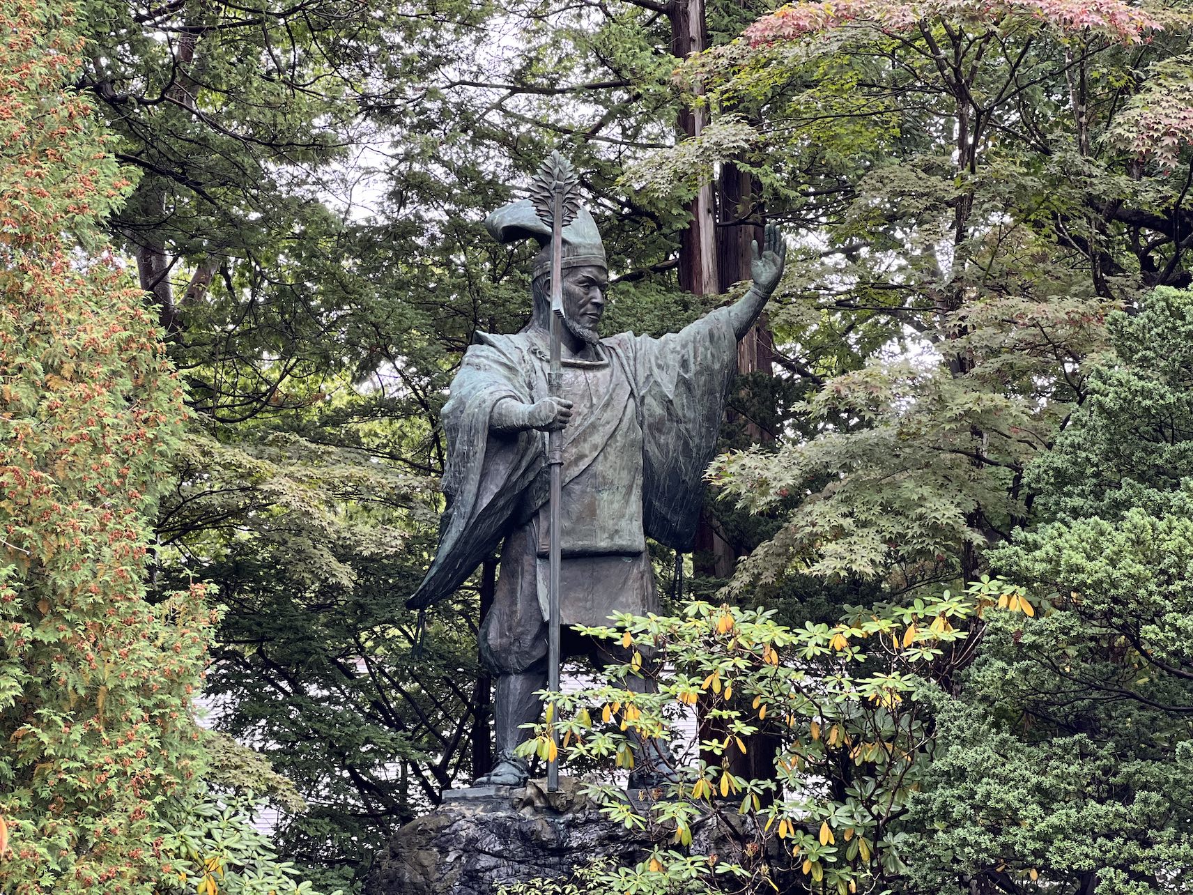 判官様立像