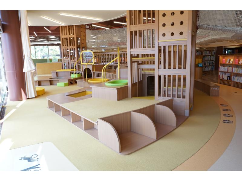 石川県立図書館こどもエリア1