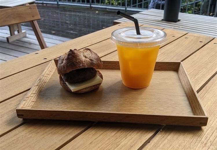 湯河原惣湯 玄関テラス