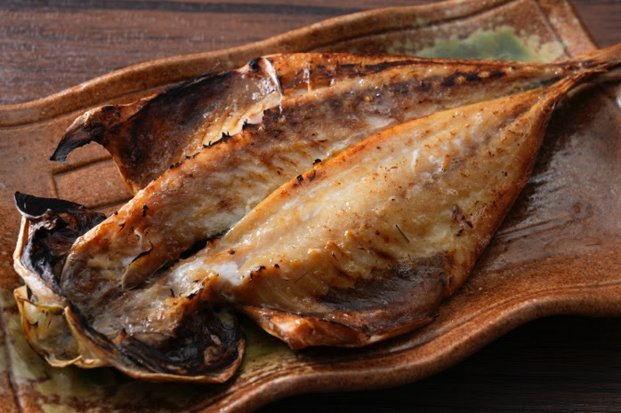 こだわりが詰まった熱海ミニ横丁の料理