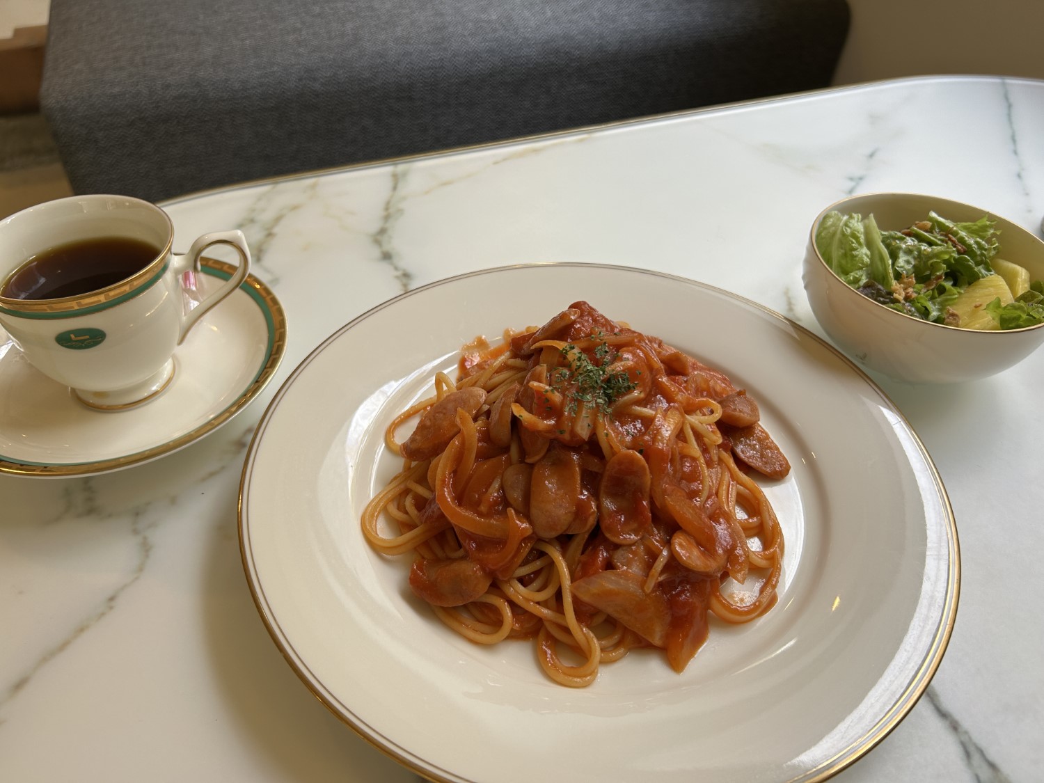 cafe haku5